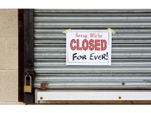 Daily Closed sign Daily Closed sign